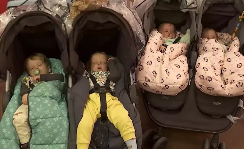 Record rar. O femeie din Germania este insarcinata pentru a treia oara cu gemeni