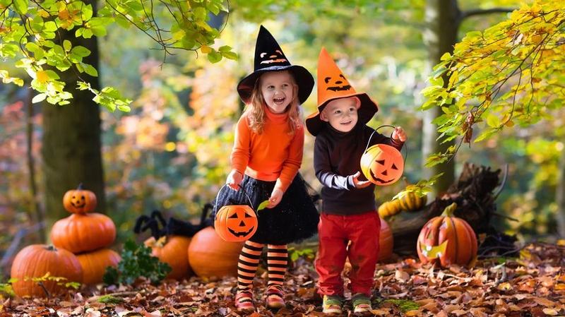 Alerta in SUA, dupa ce mai multi parinti au gasit ace in dulciuri, cu doar cateva zile inainte de Halloween