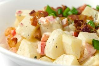Salata de cartofi cu maioneza
