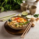 Supa asiatica cu noodles si...