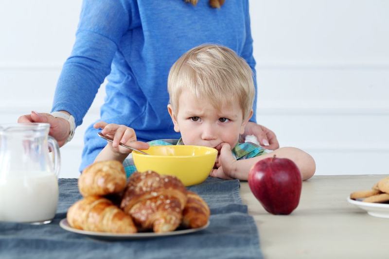 Obezitatea in randul copiiilor din Romania a ajuns la cote alarmante. Educatia alimentara lipseste din scoli