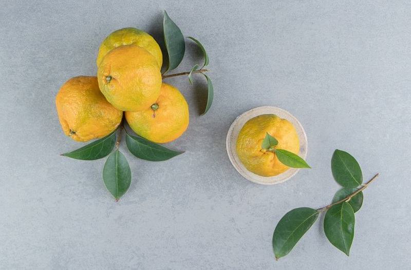 Yuzu: fructul citric exotic care aduce aroma si vitamine in alimentatie