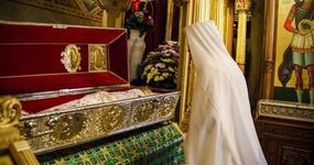 Moastele Sfintei Parascheva...