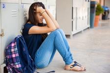 5 diferente intre anxietate si depresie la adolescenti