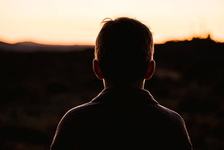 Un tata din Sibiu si-a...