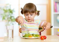 Nutritionistul Cristi Margarit: Copiii ar trebui sa aiba meniuri separate la petreceri sau sarbatori