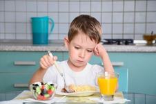 Ce alimente ar trebui sa manance copilul cand ia antibiotice