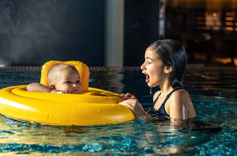 Inotul pentru copii in sezonul rece: beneficii, atentionari si sfaturi pentru parinti