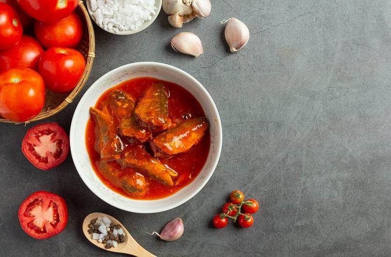 Ton in sos de rosii – reteta simpla, beneficii nutritionale si recomandari pentru copii