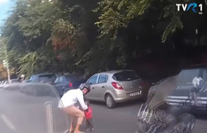 Mama fetitei de doi ani...