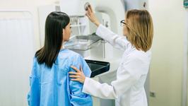 Femeile ar trebui sa inceapa sa faca mamografii de la 40 de ani, conform noilor studii