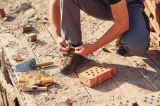 Cum sa incalci pantofii noi...