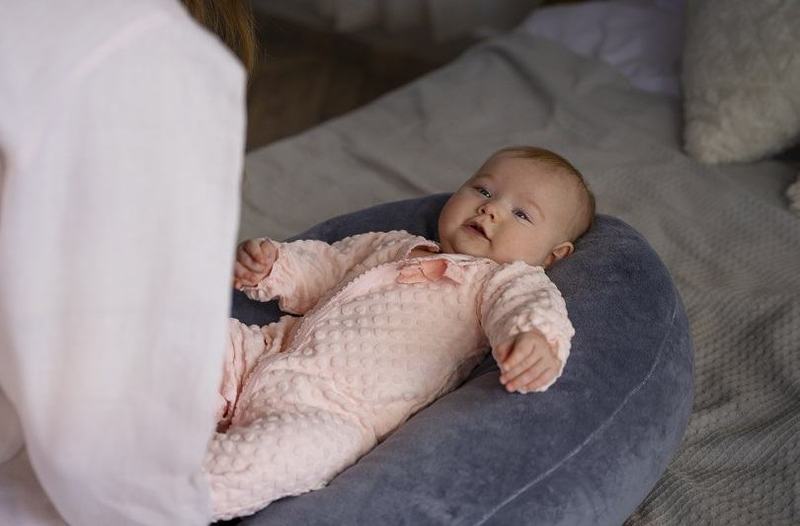 Somnul bebelusului pana la 1 an: Sfaturi practice pentru nopti linistite si un copil fericit