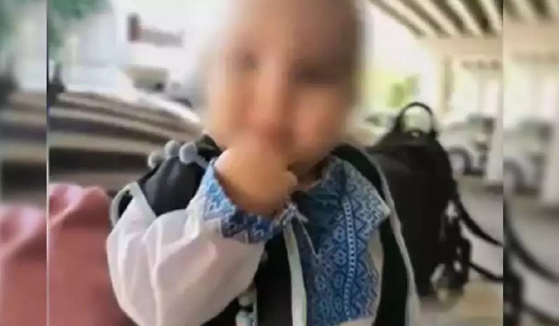 Copilul aflat in moarte cerebrala din Constanta a murit la Bucuresti. Denis avea doar doi ani