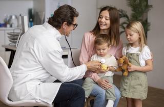 Toxiinfectii alimentare la copii: ce alimente sunt periculoase si care sunt primele simptome