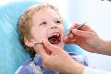 Frica de dentist - Cum inlaturam teama copilului de medicul stomatolog