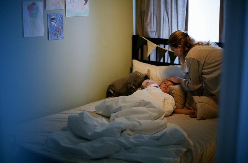 Copilul tuseste des si nu stii de ce? Mucegaiul din casa ar putea fi vinovatul invizibil