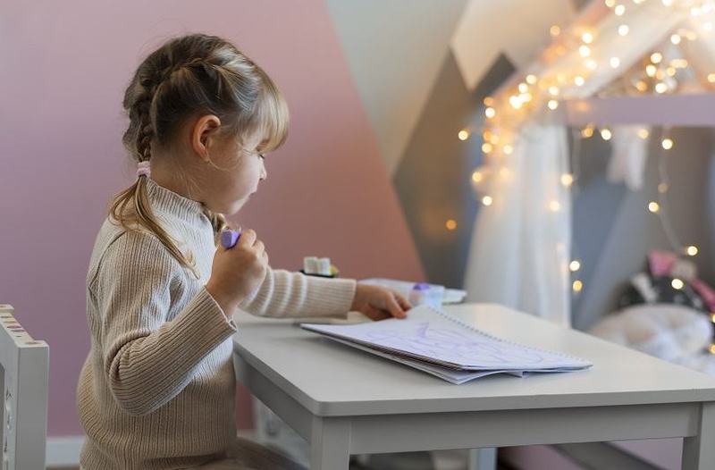 Cum invata copiii despre luni calendaristice si anotimpuri: activitati adaptate varstei