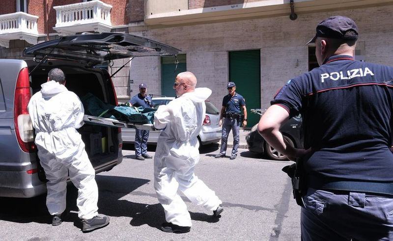 Tragedie intr-o familie de romani din Italia. O femeie de 40 de ani si fiica sa de 13 ani au fost gasite fara viata intr-un apartament din Torino