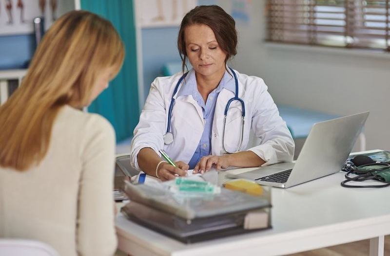 Diastaza abdominala: cauze, simptome, recuperare si importanta tratamentului dupa nastere