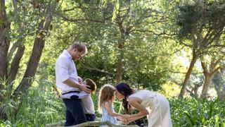 Meghan Markle a publicat imagini rare cu printul Archie la 7 ani. Cum apar mama si fiul in fotografiile emotionante