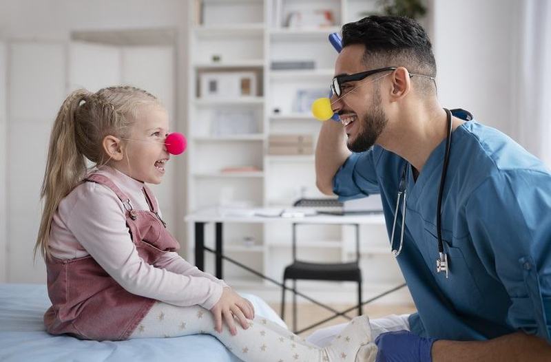 Frica de doctor, analize si imunitate: cum pregatesti copilul pentru vizita la medic