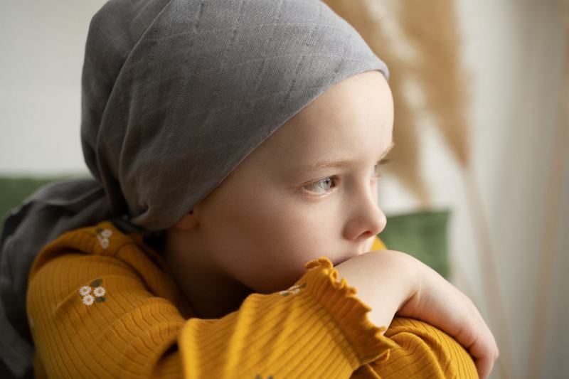 Sute de copii diagnosticati anual cu cancer in Romania! 