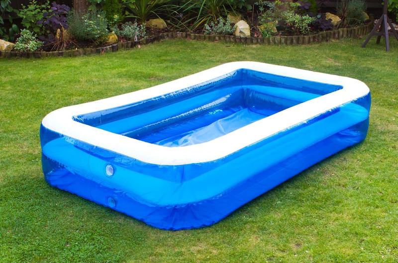 Tragedie in Suceava. O fetita de un an si jumatate a murit dupa ce a fost gasita intr-o piscina gonflabila