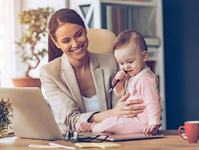 Copiii ai caror mame lucreaza au parte de beneficii mai tarziu in viata, spune un studiu