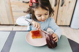 Dulceata de casa pentru copii: retete simple si idei pentru micul dejun