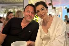 Vaduva lui Adrian Kreiner,...