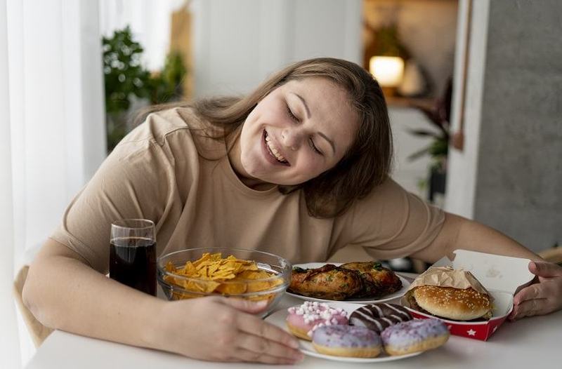 Balonare si nevoia constanta de a bea sau rontai? Cauze si solutii simple