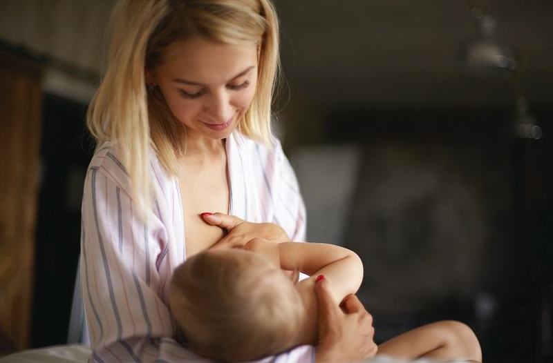 Fertilitatea dupa alaptare: cand revine ovulatia si cat de repede poti ramane insarcinata?