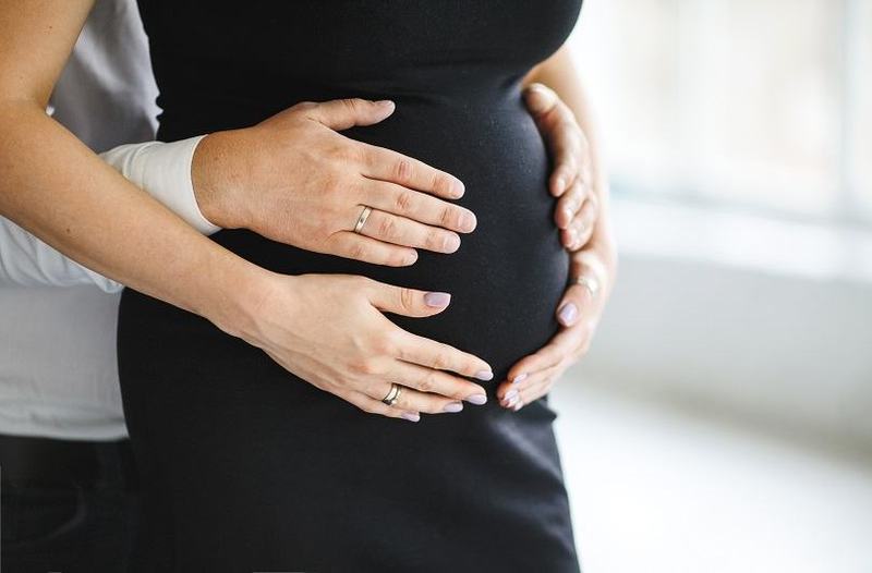 15.000 de lei pentru fertilizare in vitro. Cand se pot depune dosarele si ce conditii trebuie indeplinite