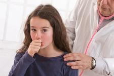 Copiii ajung tot mai des la...