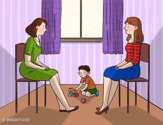 Test: Care dintre cele doua femei este mama copilului. Afla raspunsul