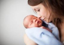8 semnale de alarma pe care nu trebuie sa le ignori in perioada postpartum