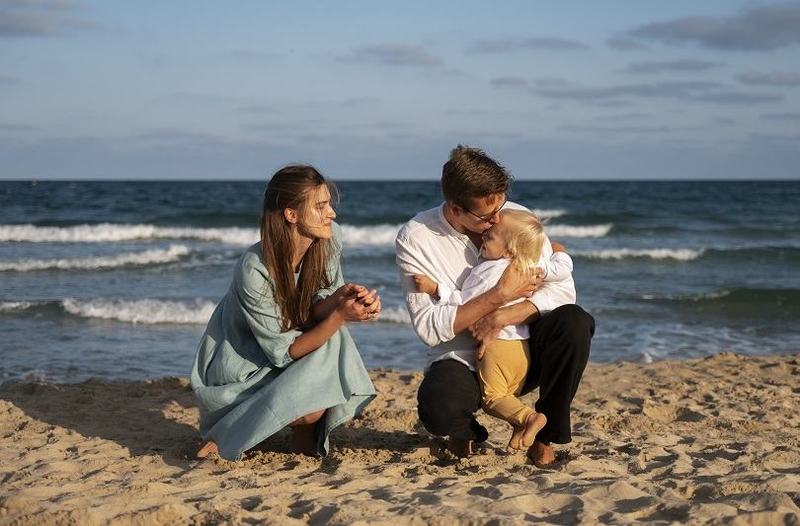 Vacanta la mare cu copiii in Romania: cele mai bune statiuni, plaje si recomandari pentru parinti
