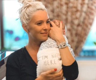 Diana Dumitrescu nu isi mai alapteaza baietelul. De ce a luat aceasta decizie