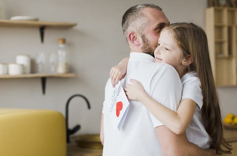 „Imi pare rau, copilul meu”: de ce scuzele parintilor sunt importante pentru dezvoltarea emotionala a copilului