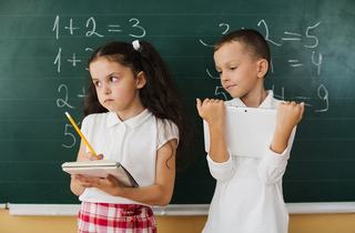 De ce unii copii invata greu matematica? Cauze si sfaturi pentru parinti
