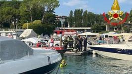 Roman disparut intr-un lac...