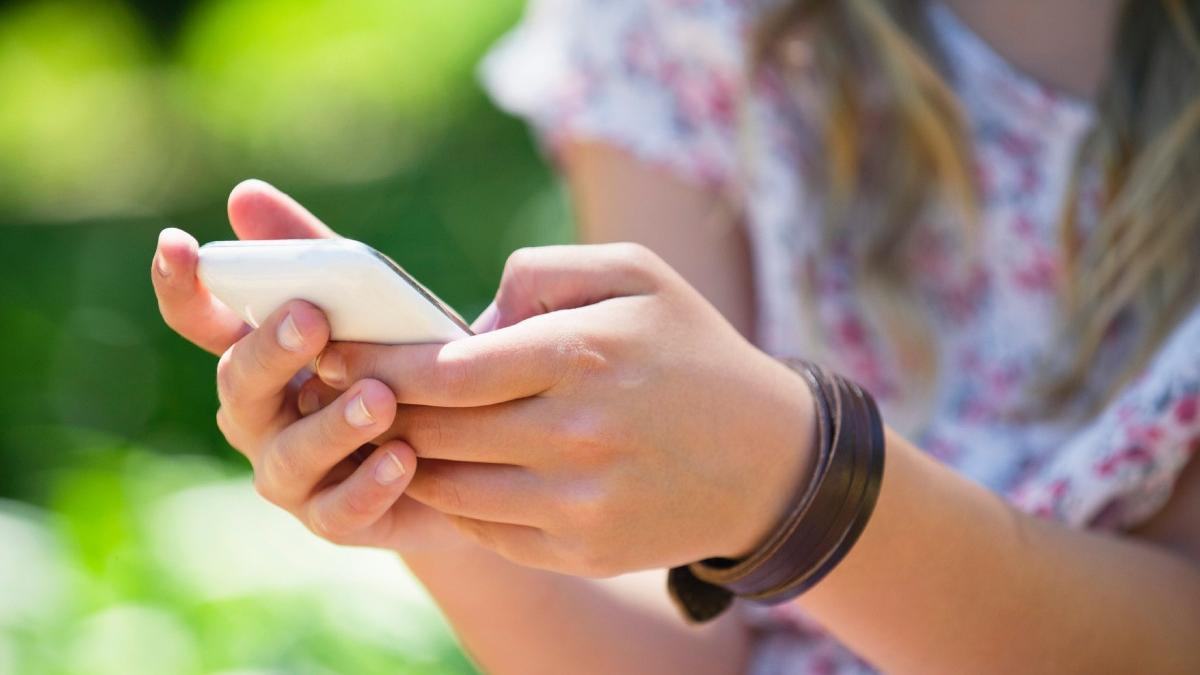 Amenda uriasa primita de o adolescenta care a sunat la 112 sa spuna ca a fost rapita. Fata urma un trend pe TikTok