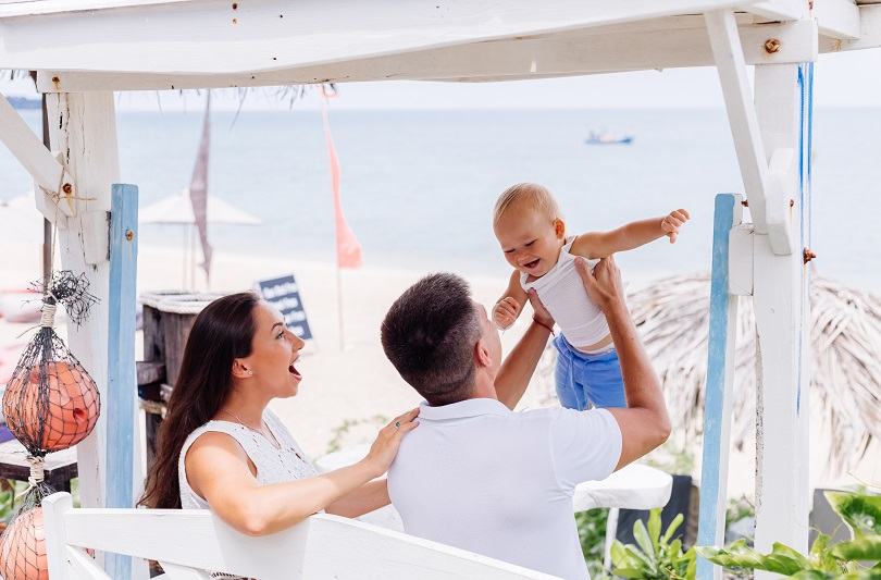Top destinatii din Grecia pentru vacanta de Rusalii in familie