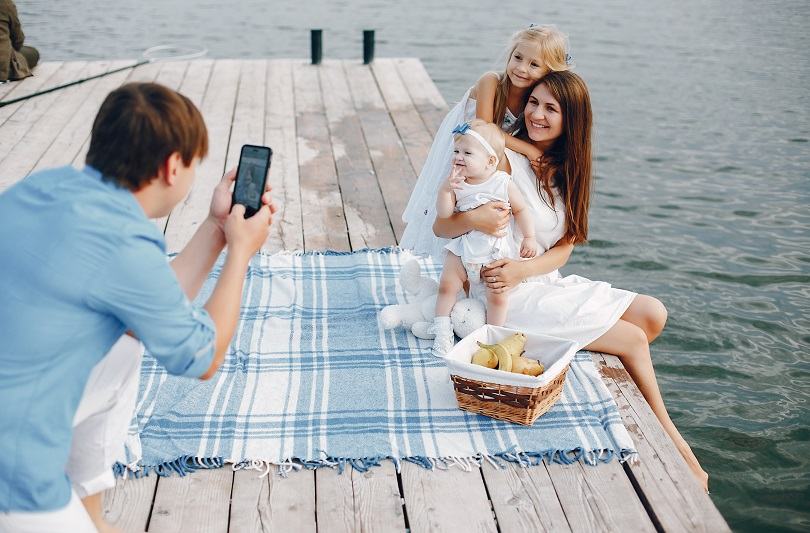 Top 5 idei de vacanta cu copii mici: simple, sigure si fara stres