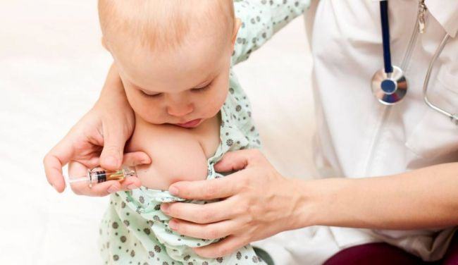 Germania. Amenda de 2.500 de euro pentru cine nu-si vaccineaza copiii impotriva rujeolei