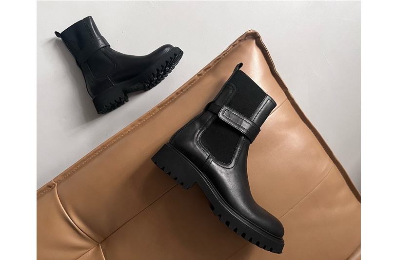 Confortul inainte de toate: Cum sa alegi pantofii ideali pentru picioarele tale?