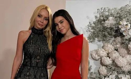 Fiica lui Victor Ponta nu a fost lasata sa urce in avionul din Dubai: i-ar fi fost interzisa imbarcarea in autocarul spre Oman