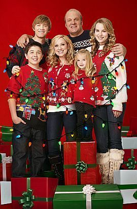 Disney Channel transmite premiera filmului original Bafta Charlie: Calatoria pe 17 decembrie 2011