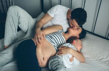 Cum fac sex parintii care dorm in acelasi pat cu copiii
